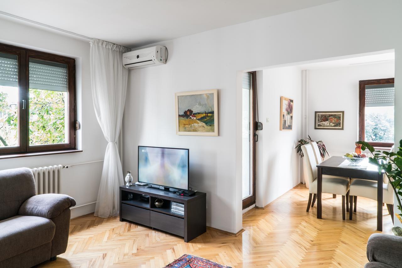 Sensitive Apartment Belgrado Exterior foto